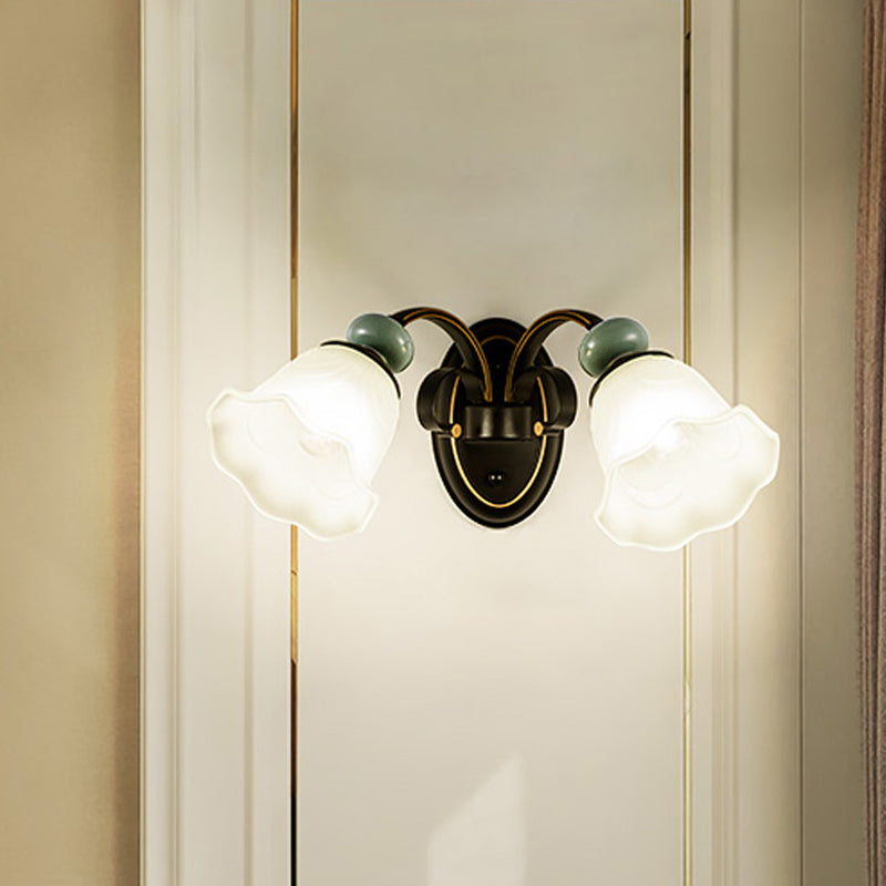 Frendorf | 1/2 Lampen Wandmontierte Licht Retro Stil Blume Frosted Glas Wandbeleuchtung Ideen in Schwarz mit schwingendem Arm