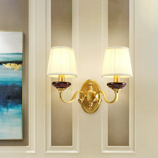 Frendorf | 1/2-Birnen Stoff Wandmontierte Lampe Traditionelle Messing-Finish Verjüngte Wandlicht Wandleuchte für Esszimmer