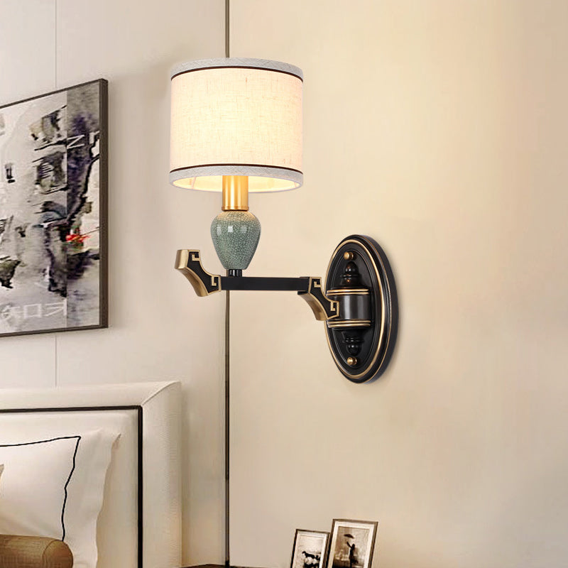 Frendorf | 1/2-Birne Wandmontierte Lampe Traditionelle Trommel Stoff Wand Sconces Beleuchtung in Schwarz für Schlafzimmer