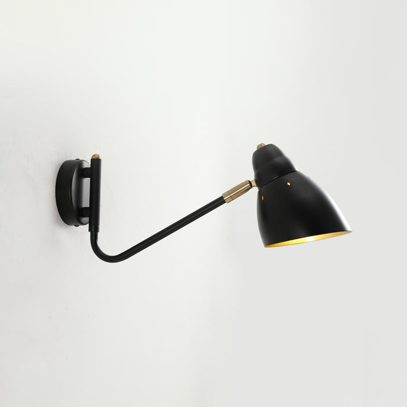 Frendorf | Schwarze 1 Licht Wandlampe Bauernhaus Metallene Schräge Arm Wandleuchte mit Kuppel-Schirm