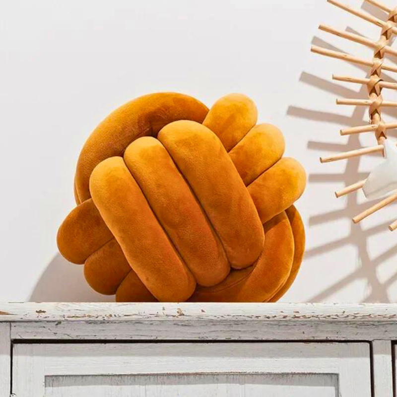 Frendorf | VelvetNest Skandinavisches Knotenkissen aus Samt | Stilvolle Deko | Weich & Komfortabel | Perfekte Wohnaccessoire