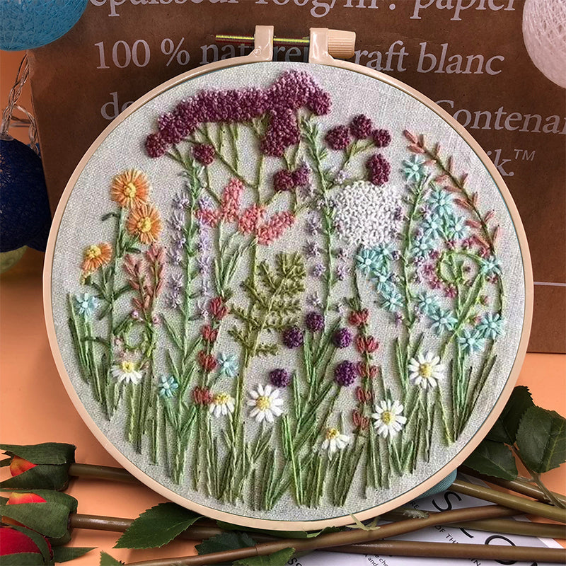 Frendorf | Stickrahmen-Blumen-Kit für Anfänger