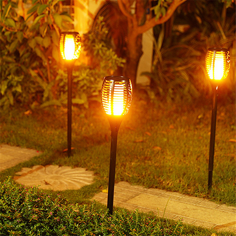 Frendorf | FlameGlow Solar-Tiki-Fackeln | Flackernde Flammenlichter | Nachhaltige Gartenbeleuchtung