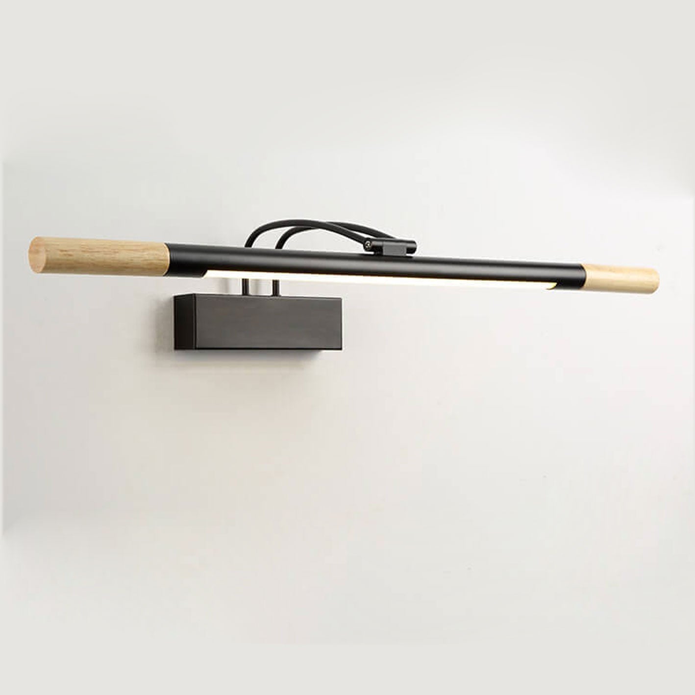 Frendorf | Arkluma Nordic LED Wandleuchte | Massivholz | Geschwungener Arm | Warmes oder Weißes Licht