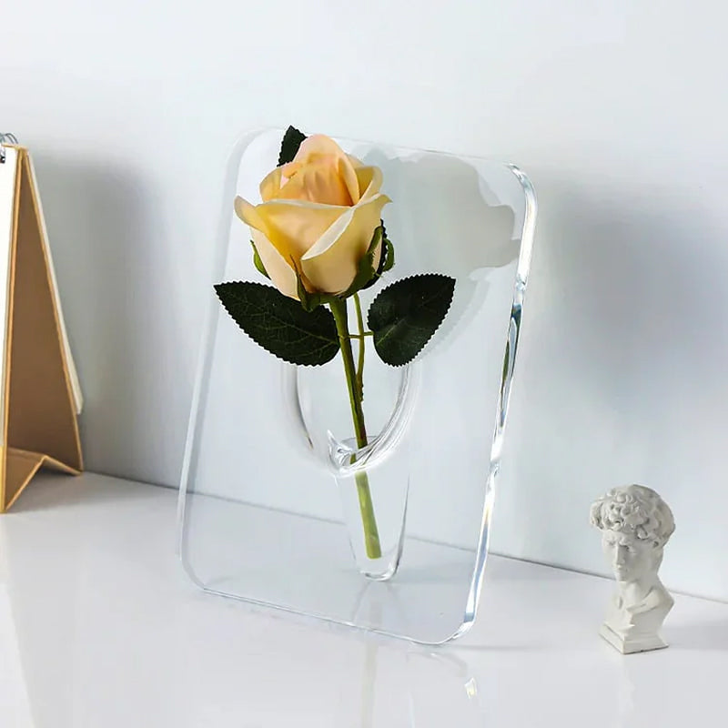 Frendorf | Foto-Rahmen Vase Schreibtisch Blumenarrangement Ornament