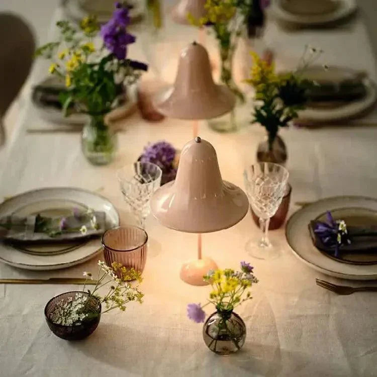 Frendorf | AuraLuxe - Elegante Tischlampe für stilvolle Innenräume