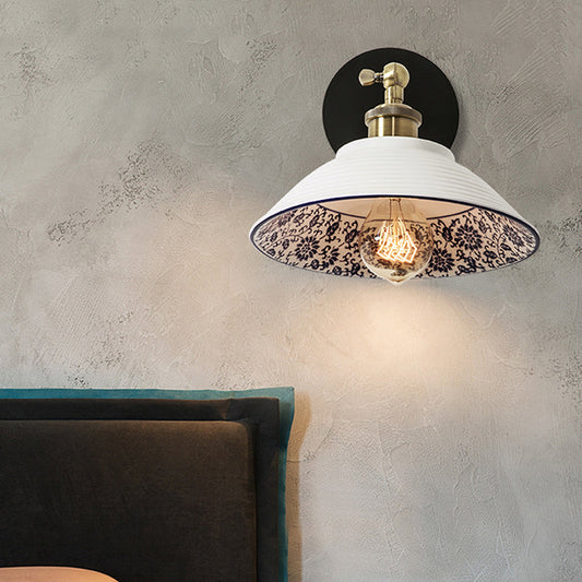 Frendorf | 1 Licht Wandmontage Verlichting Vintage Restaurant Wandlamp Armatuur met Golf/Scalloped Kom/Keramische Shade in Wit