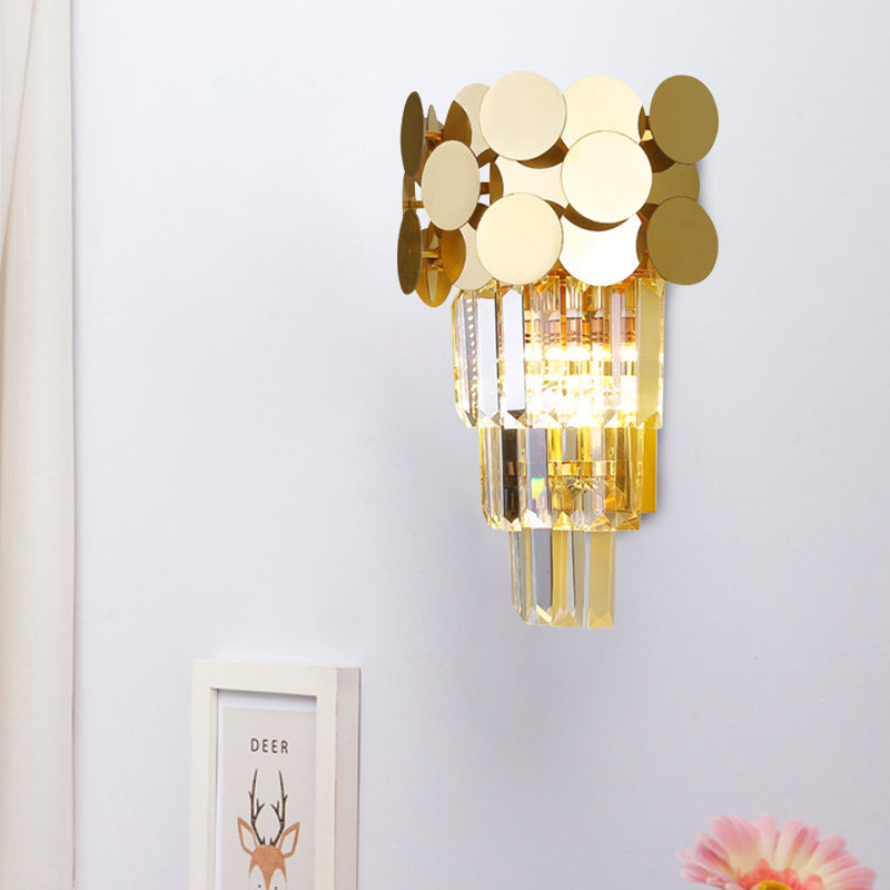 Frendorf | 1-Bulb Wandlamp Modernisme Woonkamer Sconcelicht met Gelaagde Kristallen Blokschaduw in Goud