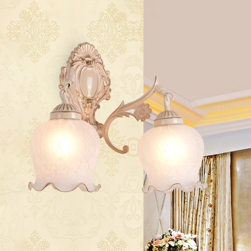 Frendorf | 1/2-Bulb Flower Wandlamp Fixture Traditionele Witte Glazen Wandlamp Verlichting voor Woonkamer