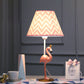 Frendorf | Pinklo – Raffinierte Flamingo-Harpiks-Lampe