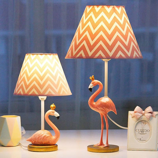 Frendorf | Pinklo – Raffinierte Flamingo-Harpiks-Lampe