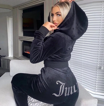 Frendorf | Saftiges Sweatshirt und Hosen mit Diamanten
