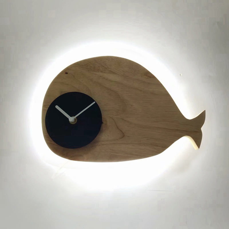 Frendorf | Schwarz/Weiß/Beige Wal Wandbeleuchtung Cartoon Holz LED Wandlampe mit/ohne Uhr in Warm/Weiß Licht