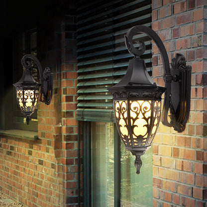 Frendorf | 1-Kop Urn Schaduw Muur Lamp Traditionele Zwarte Afwerking Gezuurd Glas Muur Verlichtingsarmatuur
