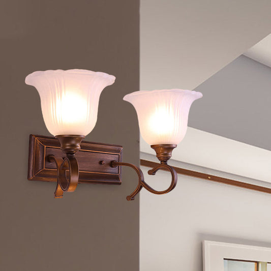 Frendorf | 1/2-Licht Elfenbein Glas Wandleuchte Retro Kaffee Blüte Wohnzimmer Wandmontierte Leuchte