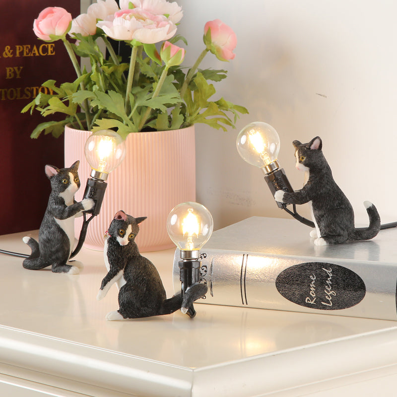 Tabby Cat Halter Tischlampe Kinder Eisen 1 Glühbirne Schwarz/Gelb/Blau Nachttischlicht mit Nackter Glühbirnen-Design