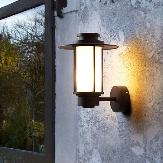 Frendorf | 1 Licht Weißes Glas Wandmontage Beleuchtung Lodge Stil Kaffee Finish Außen Wand Scone Licht