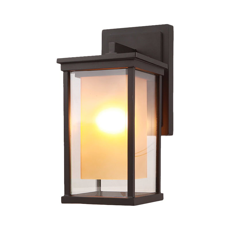 Frendorf | 1 Glühbirne Wandlicht Lodge Yard Amberglas Wandleuchte mit rechteckigem klarem Glasschirm in Schwarz