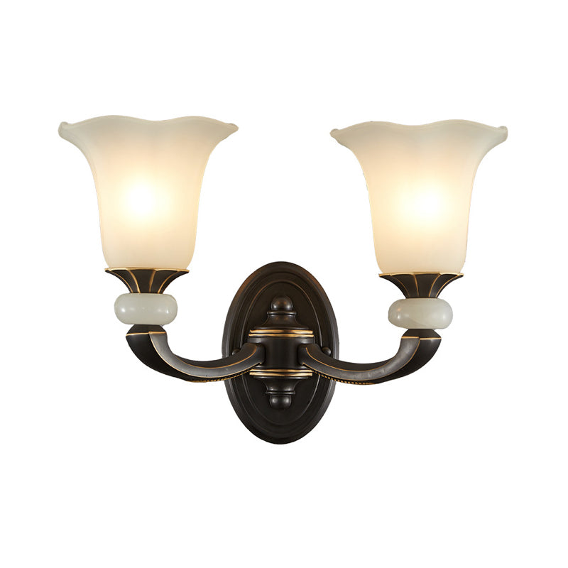 Frendorf | Antiqued Flower Up Wandlamp 1/2-Licht Frosted Glass Wandbevestigde Lamp in Zwart en Goud