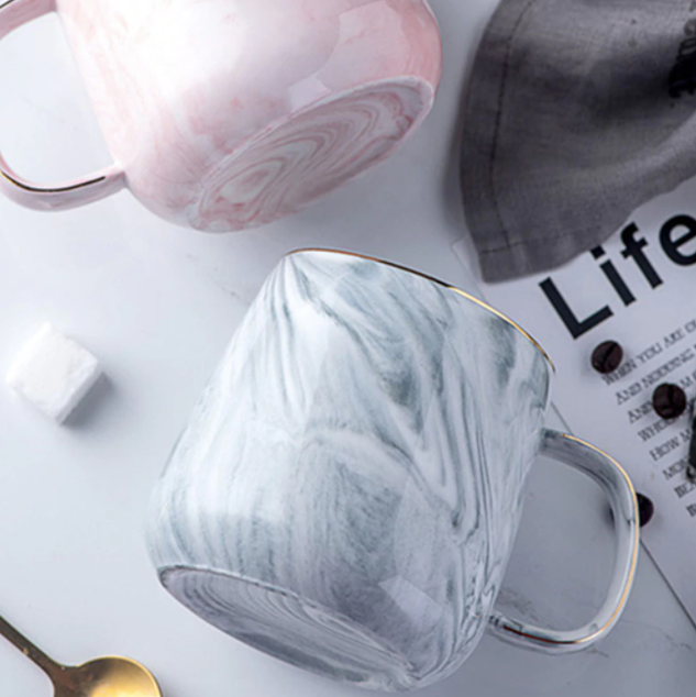 Frendorf | MarbleLux Marmor-Gold-Intarsien-Tasse | Elegante Kaffeetasse | Handgefertigte Porzellantasse für Tee & Kaffee