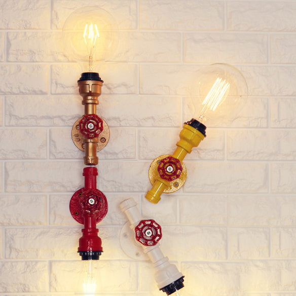 Frendorf | Metallische Rohr-Wandleuchte Industriell 1 Glühbirne Bauernhaus Wandlicht mit rohem Ventil in Weiß/Rot, 1/5-Pack