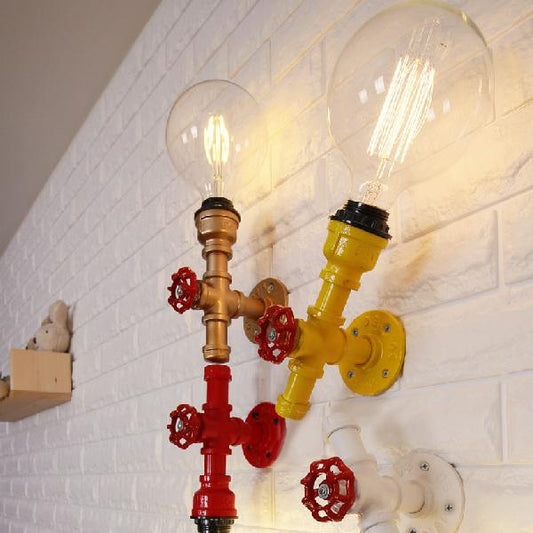 Frendorf | Metallische Rohr-Wandleuchte Industriell 1 Glühbirne Bauernhaus Wandlicht mit rohem Ventil in Weiß/Rot, 1/5-Pack