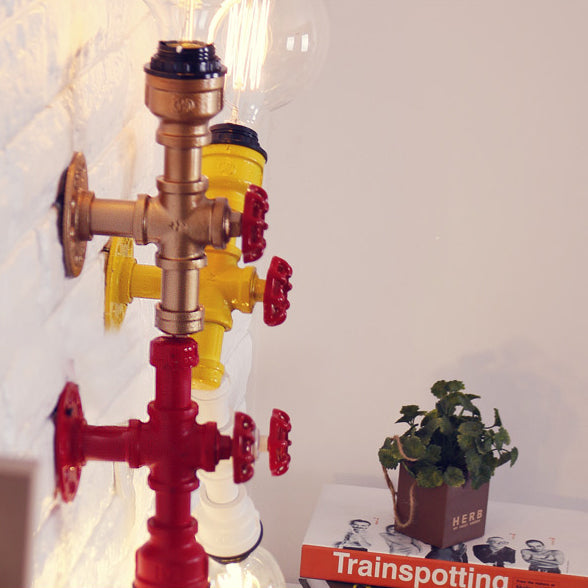 Frendorf | Metallische Rohr-Wandleuchte Industriell 1 Glühbirne Bauernhaus Wandlicht mit rohem Ventil in Weiß/Rot, 1/5-Pack