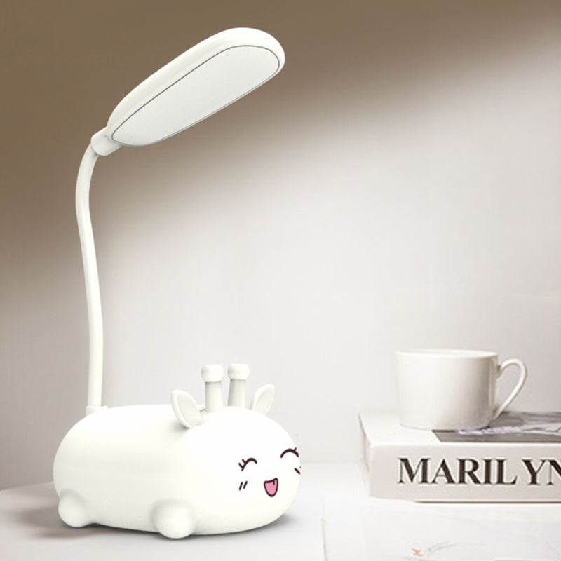 Cartoon Sika-Hirsch Schreibtischlampe Kunststoff Kinderzimmer LED Nachtlicht mit flexiblem Arm in Weiß/Rosa/Blaut