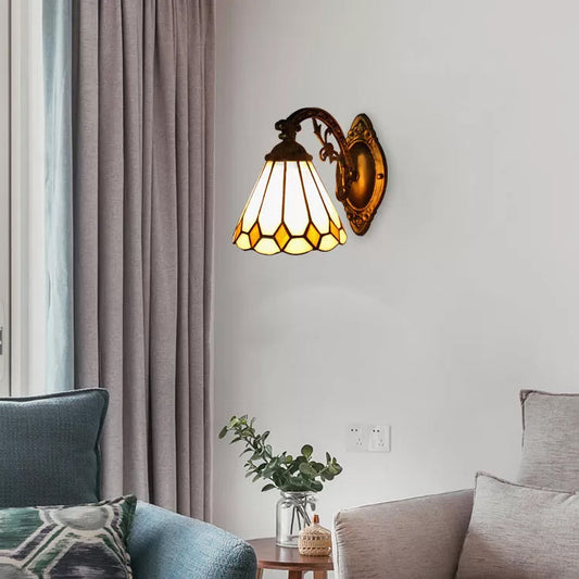 Frendorf | Kegel Mini Wandlamp met Geribbelde Lampenkap 1 Licht Art Glass Tiffany Wandverlichting in Messing