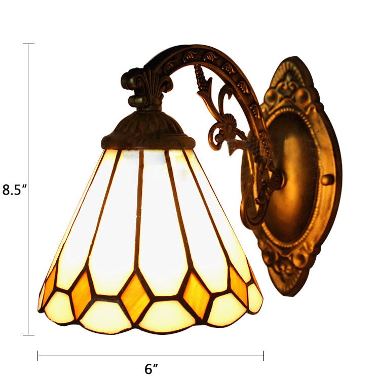 Frendorf | Kegel Mini Wandlamp met Geribbelde Lampenkap 1 Licht Art Glass Tiffany Wandverlichting in Messing