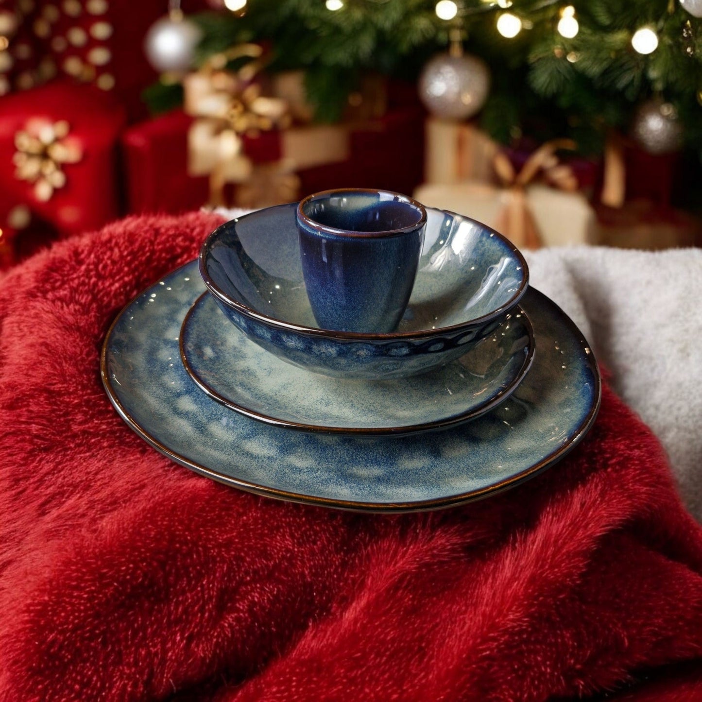 Frendorf | 21,5 cm Wasserfallplatte Blau - Stylische Keramikplatte mit Wasserfall-Design - Perfekt zum Servieren von Vorspeisen, kleinen Gerichten oder Desserts - Fügt Ihrer Geschirrkollektion einen frischen und eleganten Touch hinzu