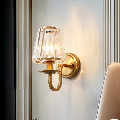 Frendorf | Moderne Kegel Wandlamp 1 Kop K9 Kristal Wandlamp in Goud met Gebogen Arm
