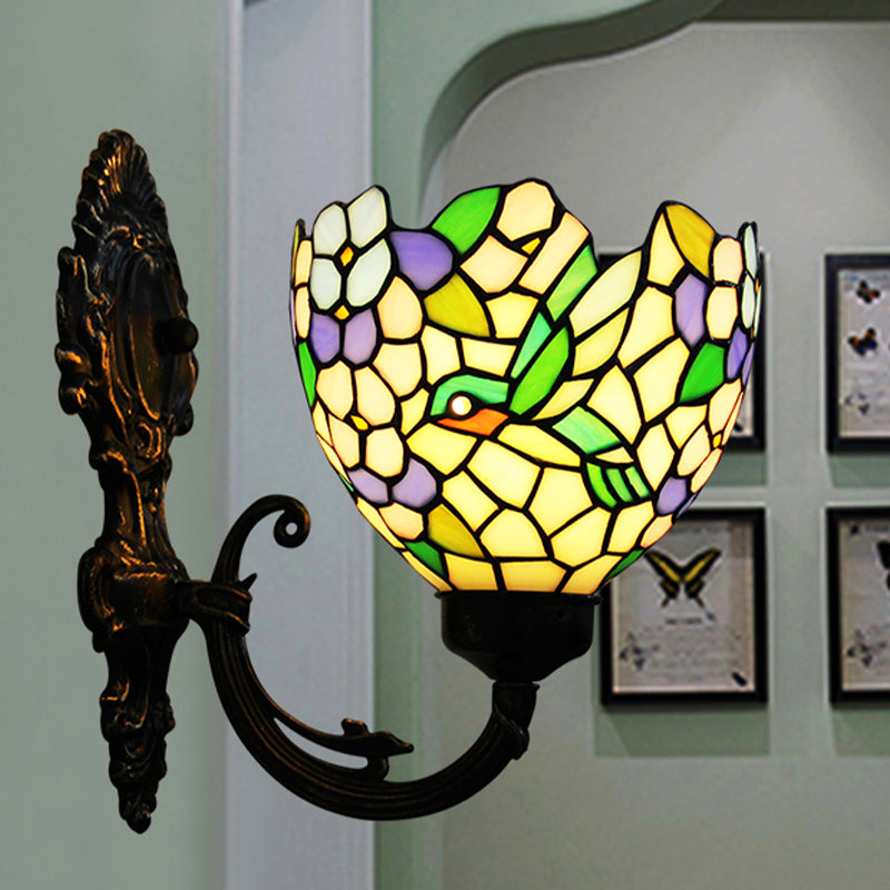 Frendorf | 1-Licht Wandleuchte Barok Blume Handgeschnittenes Glas Wandmontierte Beleuchtung in Bronze mit Wirbelarm