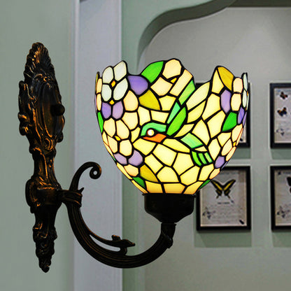 Frendorf | 1-Licht Wandleuchte Barok Blume Handgeschnittenes Glas Wandmontierte Beleuchtung in Bronze mit Wirbelarm