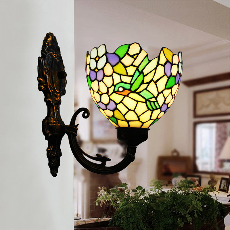 Frendorf | 1-Licht Wandleuchte Barok Blume Handgeschnittenes Glas Wandmontierte Beleuchtung in Bronze mit Wirbelarm