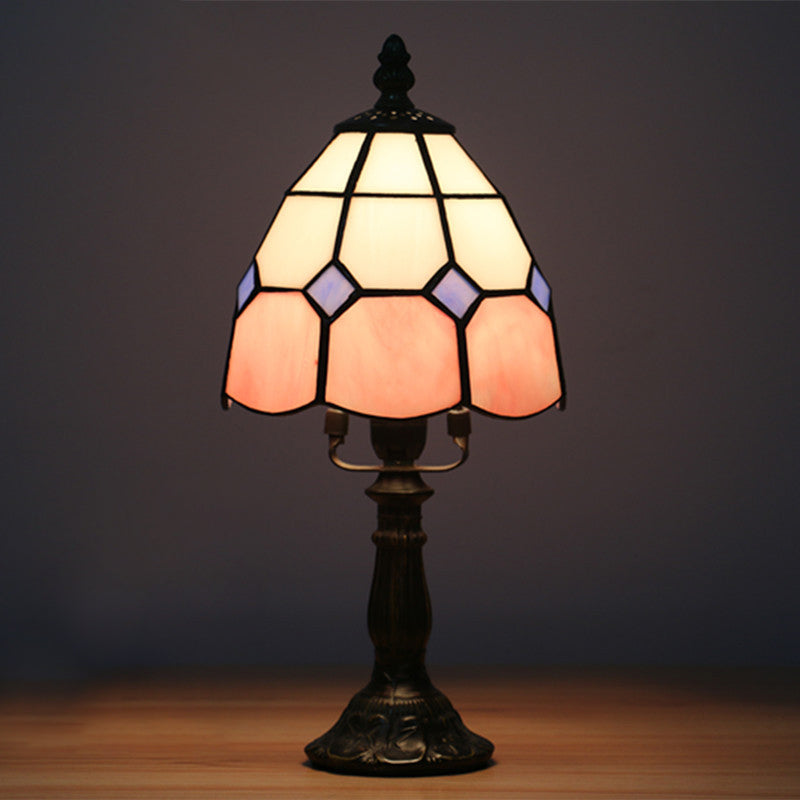Schnittglas-Raster-Dom-Nachtbeleuchtung Tiffany-Stil 1 Licht Rot/Pink Nachttischlampe für das Bettseits
