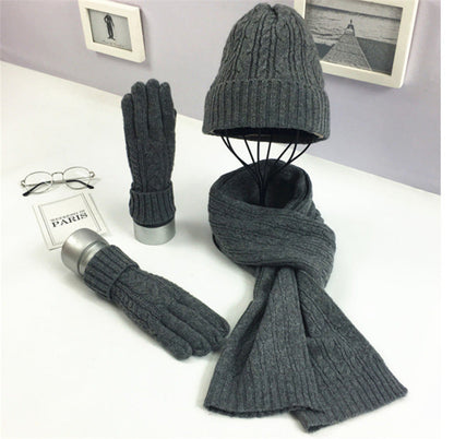 Frendorf | Modernes Set aus Mütze, Schal und Handschuhen in Volltonfarbe mit gedrehtem Saum