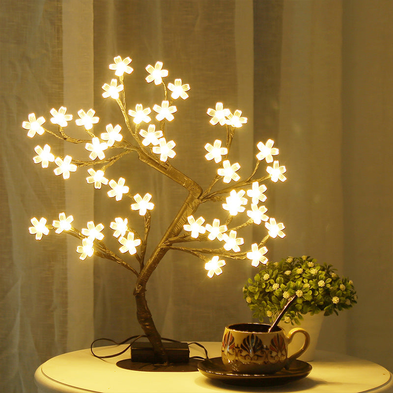 LED Schlafzimmer Nachttischlampe Art Deco Schwarze Nachttischlampe mit Kirschblüten Kunststoffschirm