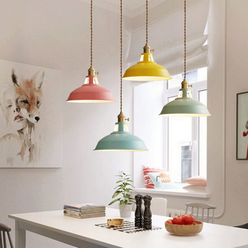Frendorf | UrbanGlow Industrielle Pendelleuchte | Farbige Barn Shade Hängeleuchte | 1-flammig für Küche & Esszimmer