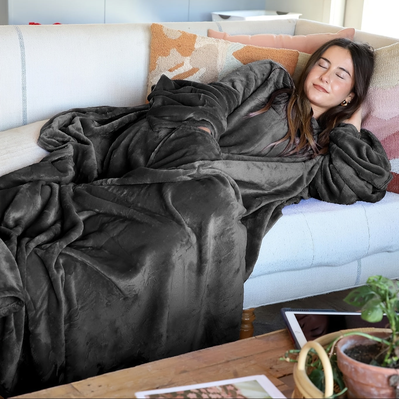 Frendorf | Decke – Warm und weich Fleecedecke mit Ärmeln für freie Bewegung