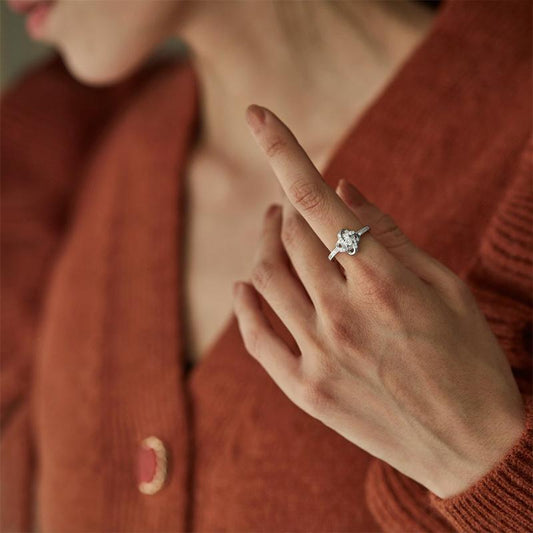 Frendorf |  Endless Knot Freundschaft Ring und Halskette