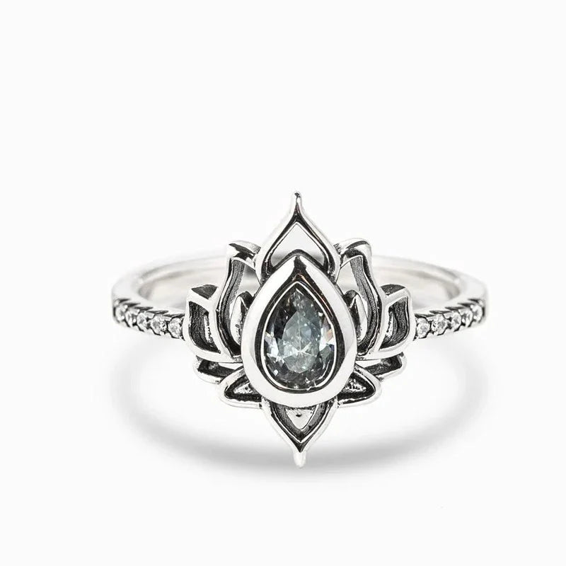 Frendorf | Begin Again Lotus Ring