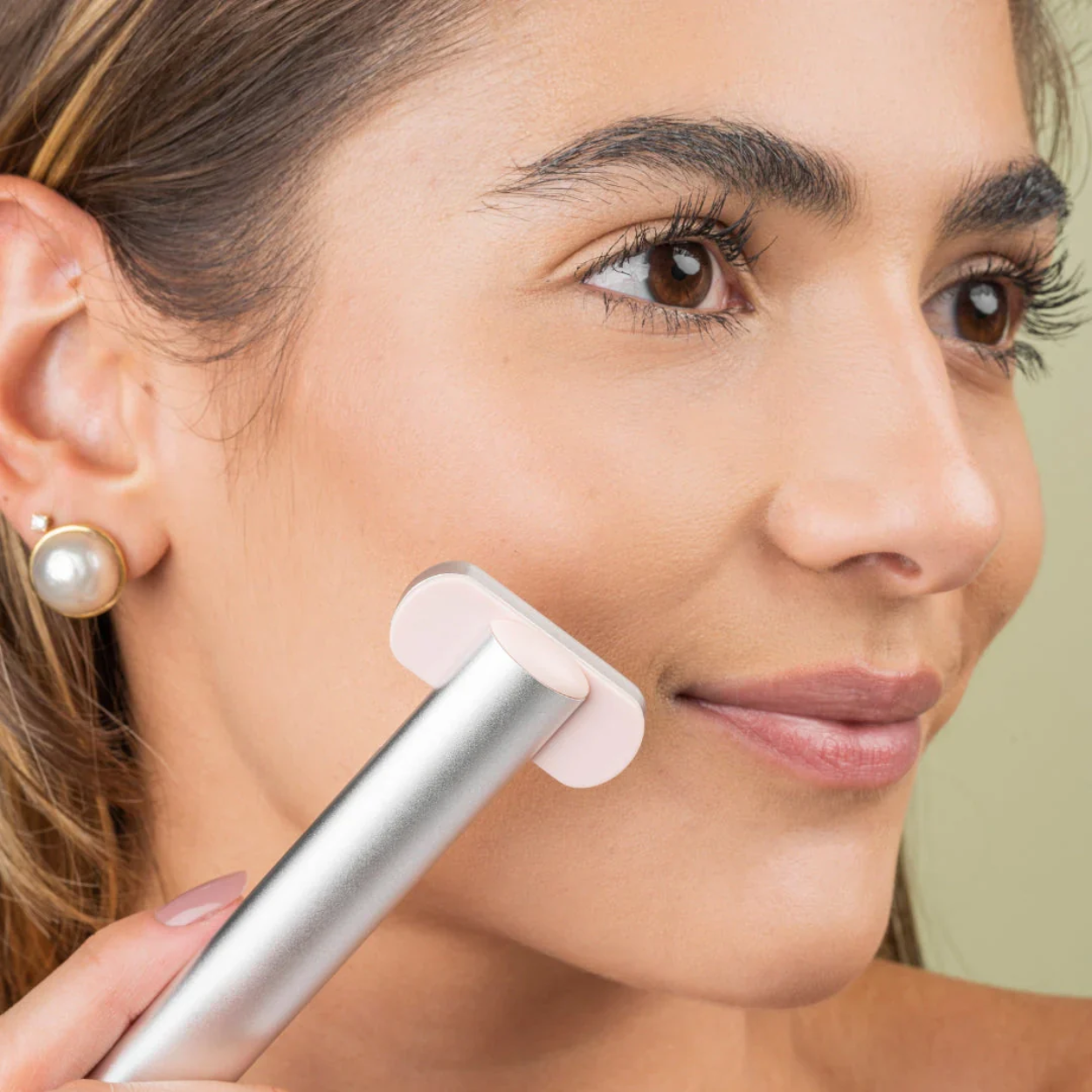 Frendorf | Augenmassager Lichtstrahl Rot | Fühlen Sie sich selbstbewusst und schön