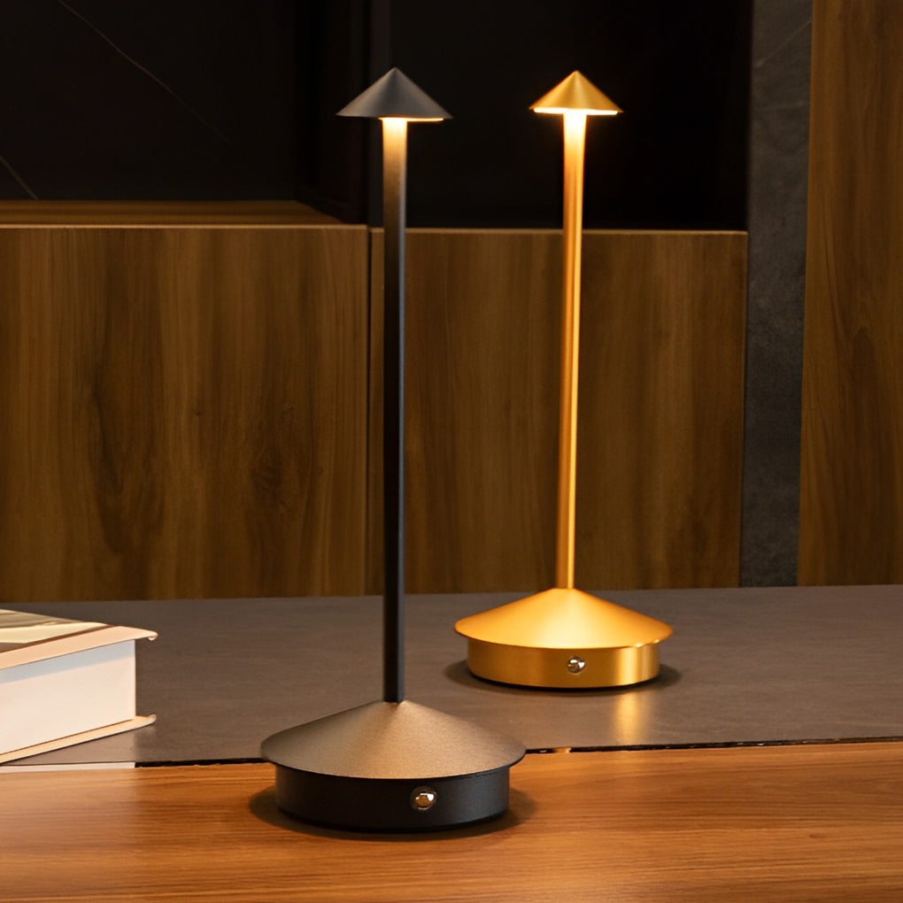 Pina Pro - Stilvolle Dimmbare USB Tischlampe