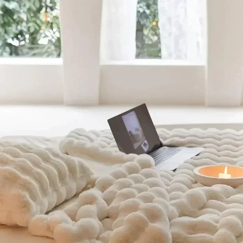 Frendorf | Fluffy Decke aus Kunstfell - VeluLuxe