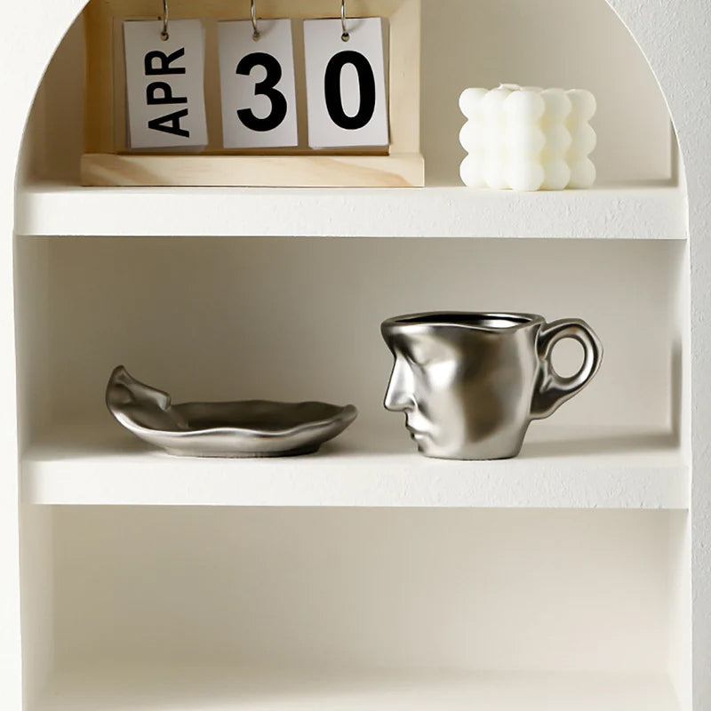 Frendorf | Metal Touching Face Kreative Keramik Kuss Kaffeetasse, Künstlerisches Vibe Becher & Untertassen Set