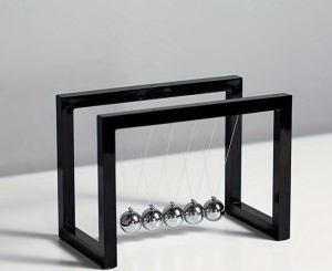 BalanceSphere – Elegante Newton Pendel mit Luxus und Funktionalem Design für Büro Dekoration