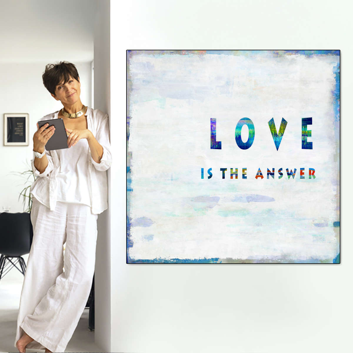 Frendorf | Love Is The Answer In Color Wandkunst