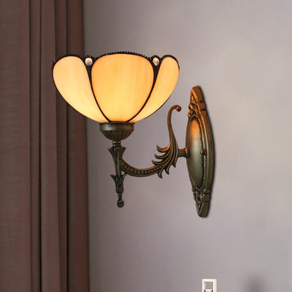 Frendorf | Blumen/Schüssel Wandmontage Leuchte Tiffany Beige/Gelbe Glas 1-Bulb Bronze Finish Wandschalter Licht