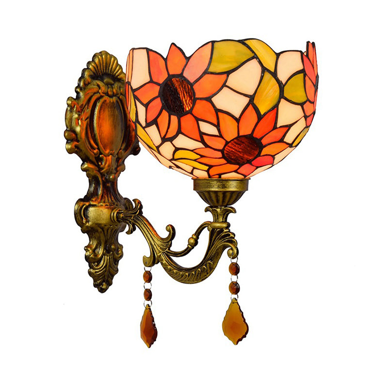 Frendorf | Schaapbloem Patroon Koepel Wandlamp 1 Gloeilamp Gezaagd Glas Tiffany Wandverlichting Fixture met Messing Gebogen Arm